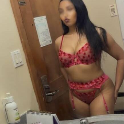
                        Lianna
                     is Female Escorts. | Hamilton | Ontario | Canada | canadatopescorts.com 