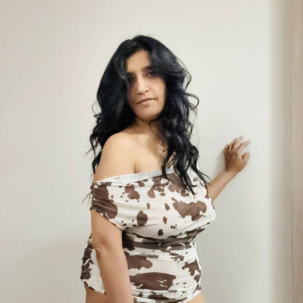 
                        AVA INDOCANADIAN
                     is Female Escorts. | Lethbridge | Alberta | Canada | canadatopescorts.com 