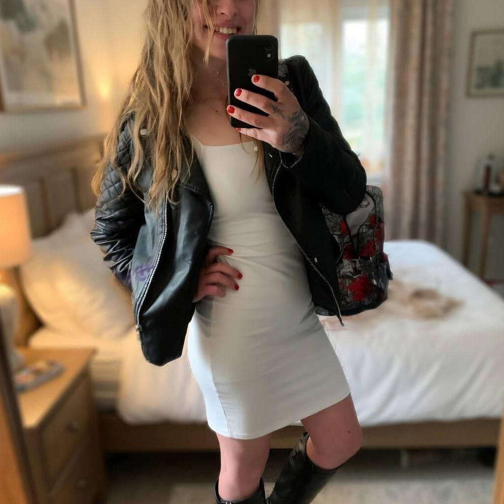 
                        PEACHES & CREAM
                     is Female Escorts. | Fredericton | New Brunswick | Canada | canadatopescorts.com 