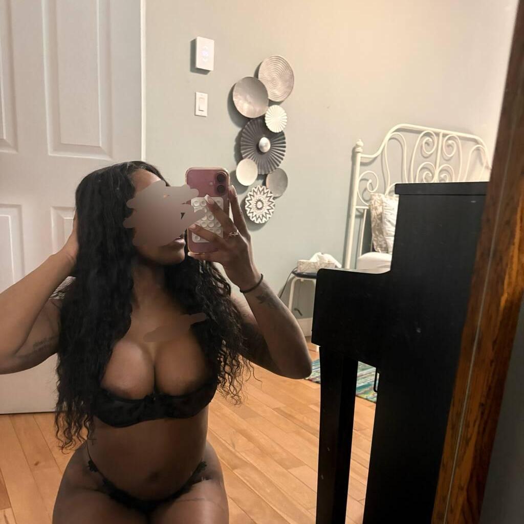 
                        Brandy lyon
                     is Female Escorts. | Trois Rivieres | Quebec | Canada | canadatopescorts.com 