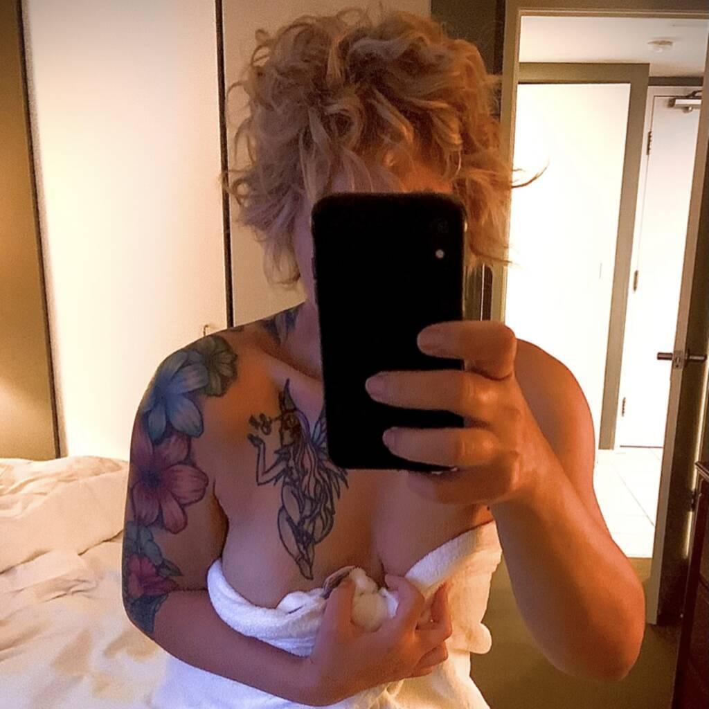 
                        KarminaMtl / GFE/ BBBJ
                     is Female Escorts. | Montreal | Quebec | Canada | canadatopescorts.com 