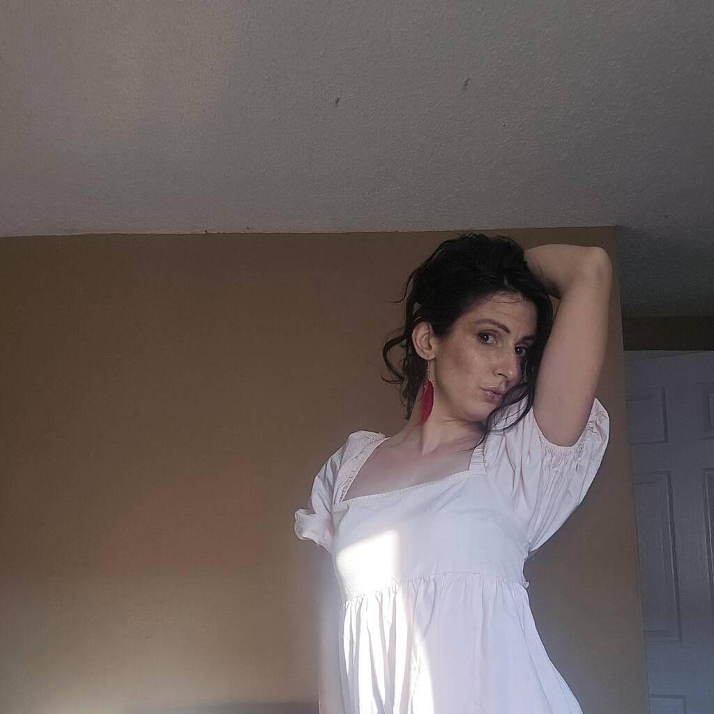 
                        Eryn
                     is Female Escorts. | Prince George | British Columbia | Canada | canadatopescorts.com 