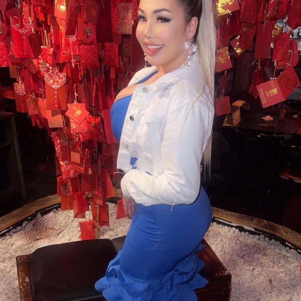 
                        Sabrina
                     is Female Escorts. | Quebec City | Quebec | Canada | canadatopescorts.com 