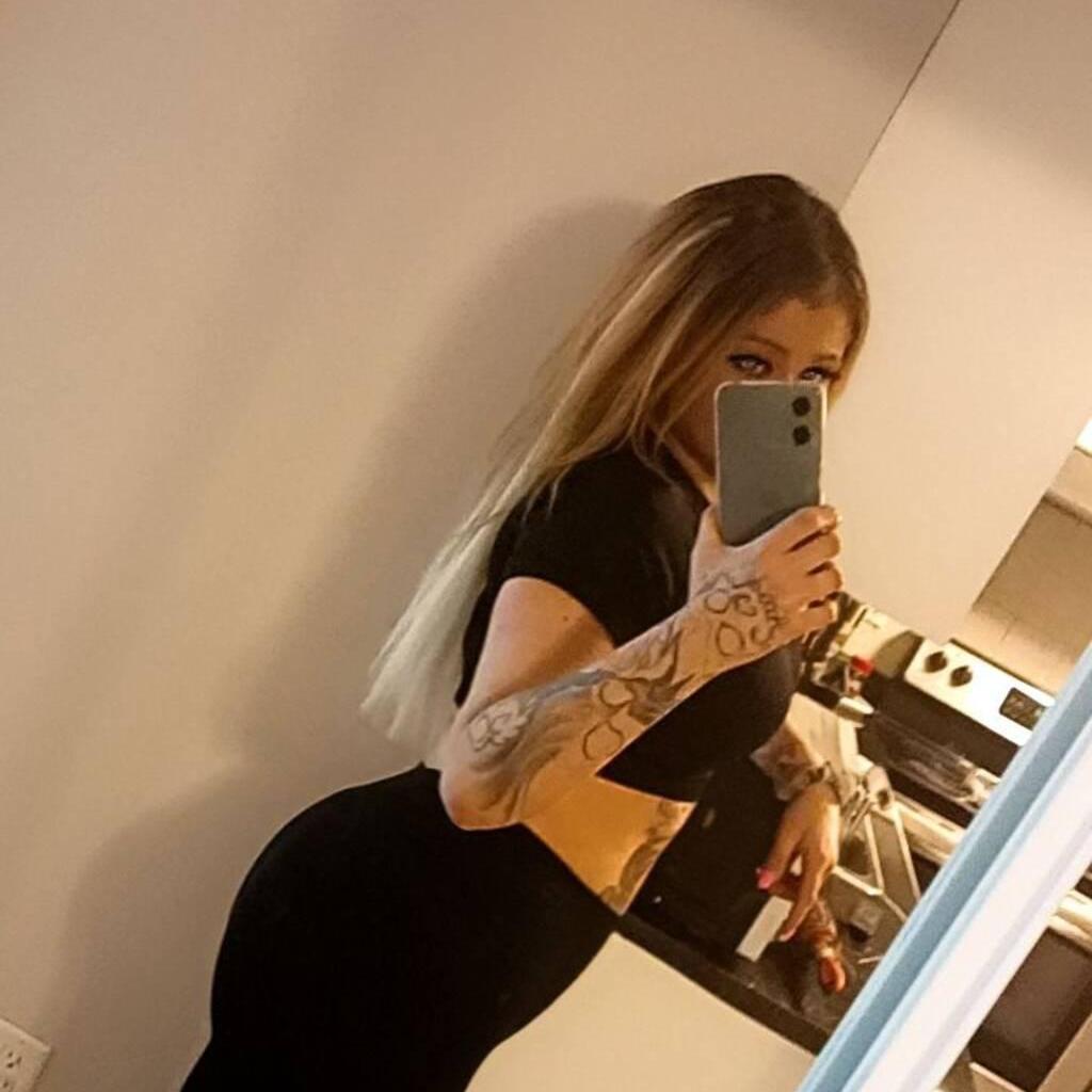 
                        Nina
                     is Female Escorts. | Montreal | Quebec | Canada | canadatopescorts.com 