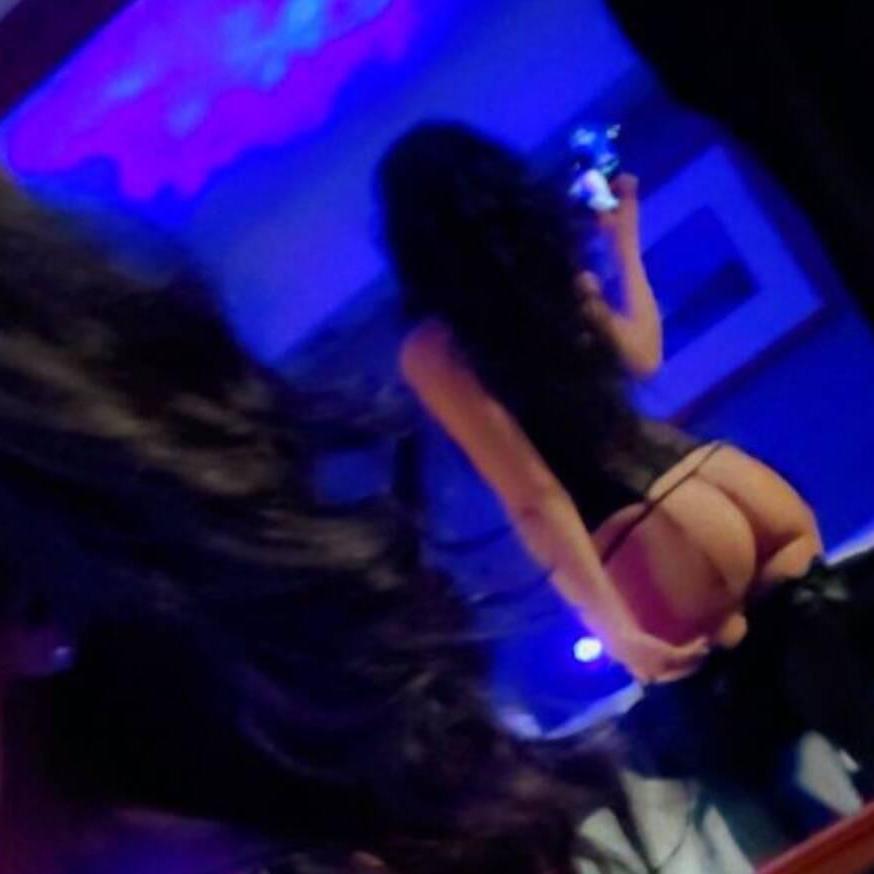 
                        Honey Carrera CAF member
                     is Female Escorts. | Calgary | Alberta | Canada | canadatopescorts.com 