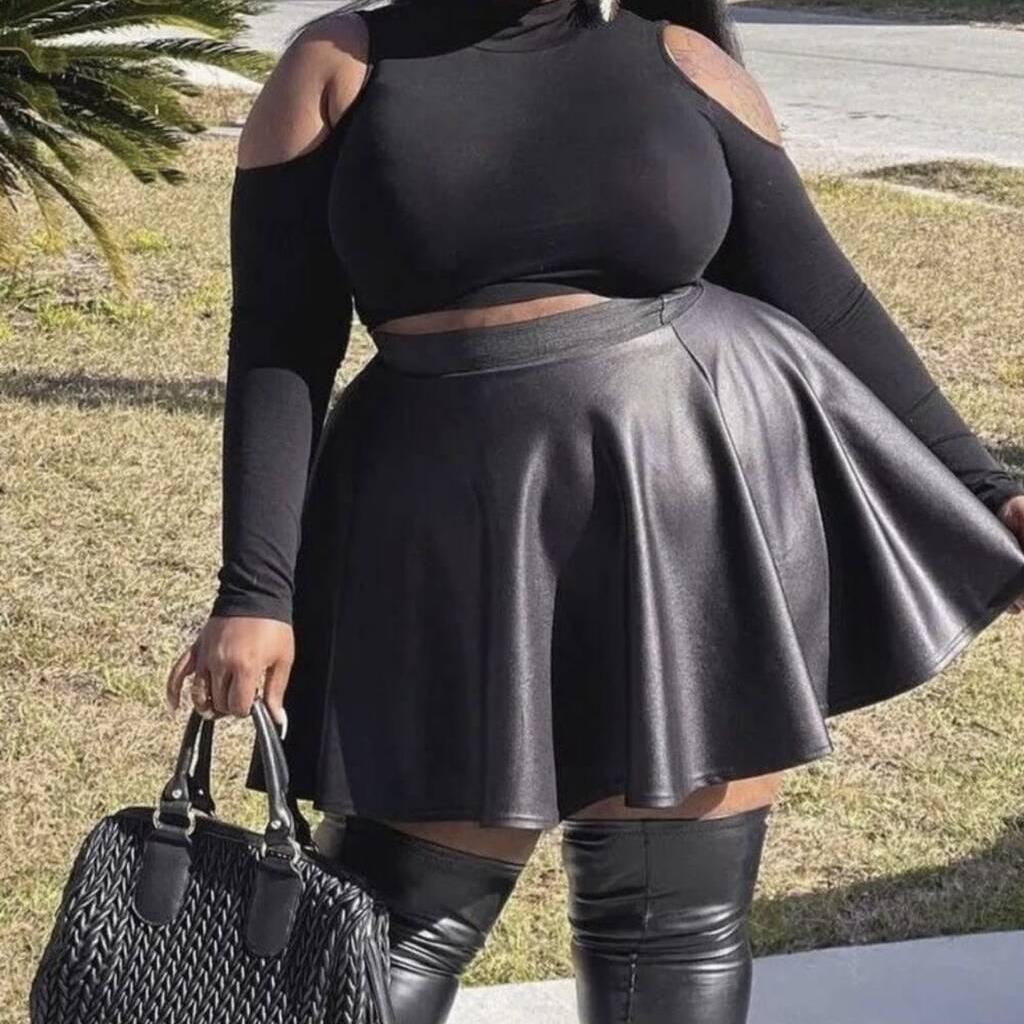 
                        malaika
                     is Female Escorts. | Owen Sound | Ontario | Canada | canadatopescorts.com 