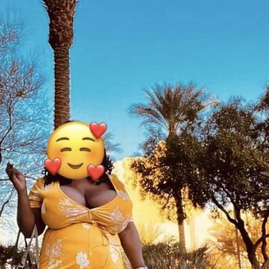 
                        malaika
                     is Female Escorts. | Owen Sound | Ontario | Canada | canadatopescorts.com 