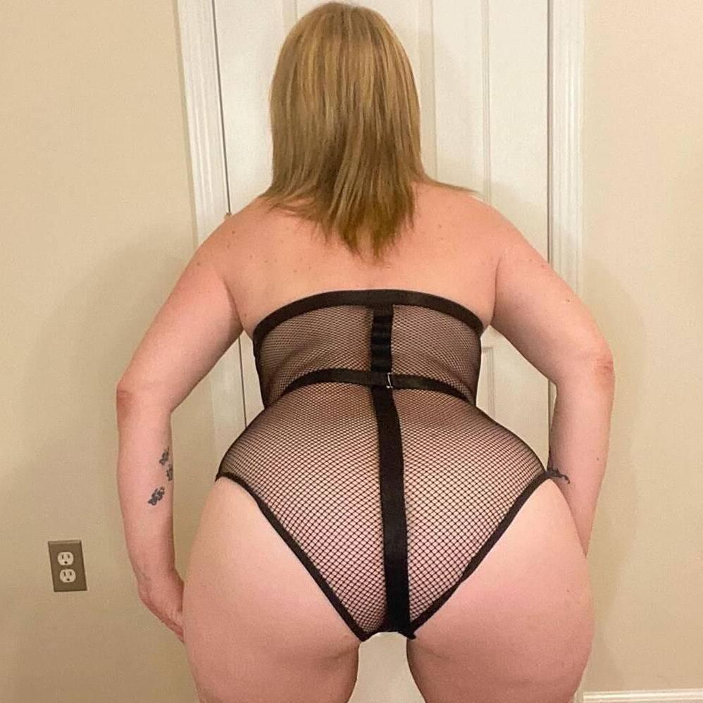 
                        Elizabeth
                     is Female Escorts. | Sault Ste Marie | Ontario | Canada | canadatopescorts.com 