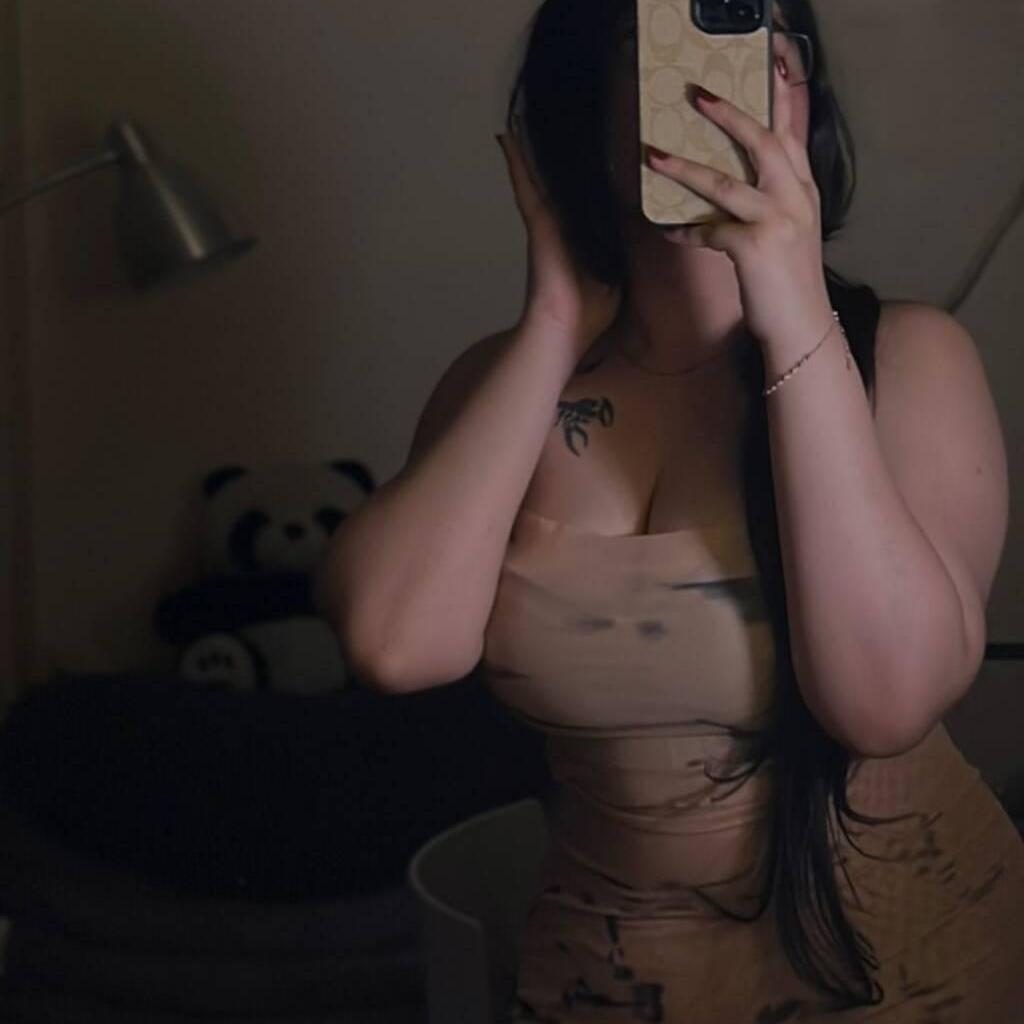 
                        Reet
                     is Female Escorts. | Toronto | Ontario | Canada | canadatopescorts.com 