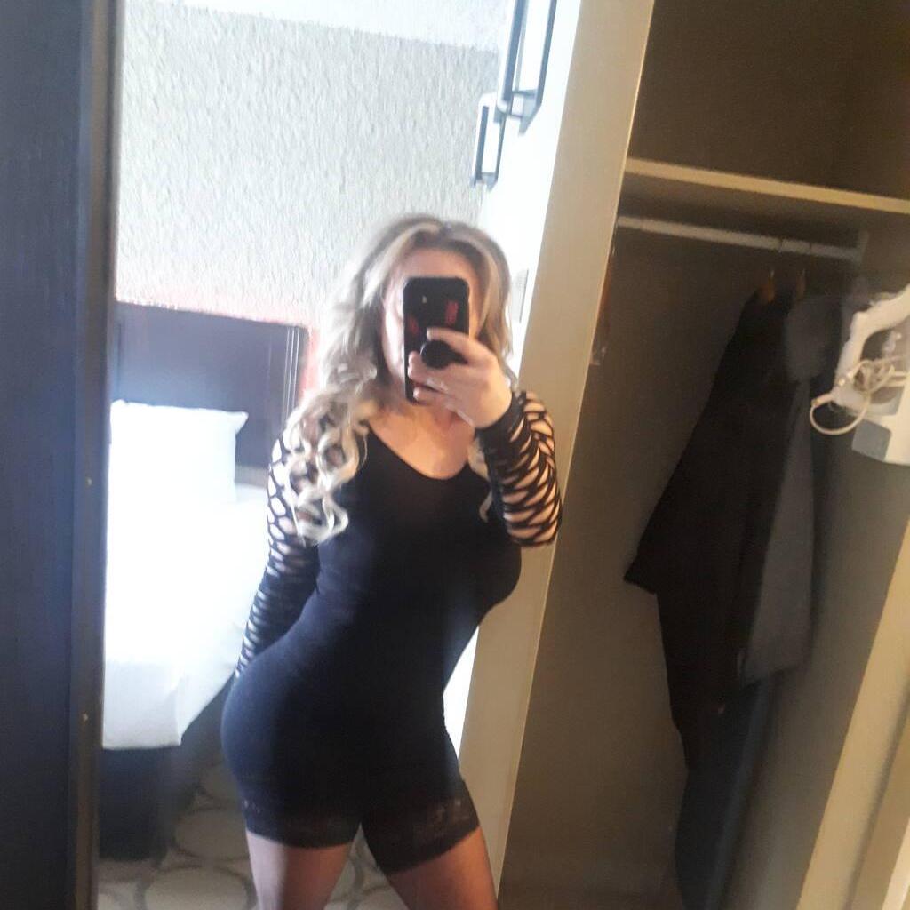 
                        SKY
                     is Female Escorts. | Medicine Hat | Alberta | Canada | canadatopescorts.com 