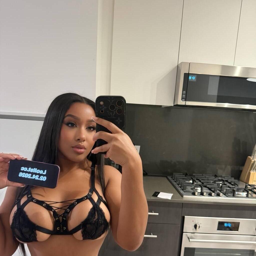 
                        Saralena
                     is Female Escorts. | Barrie | Ontario | Canada | canadatopescorts.com 
