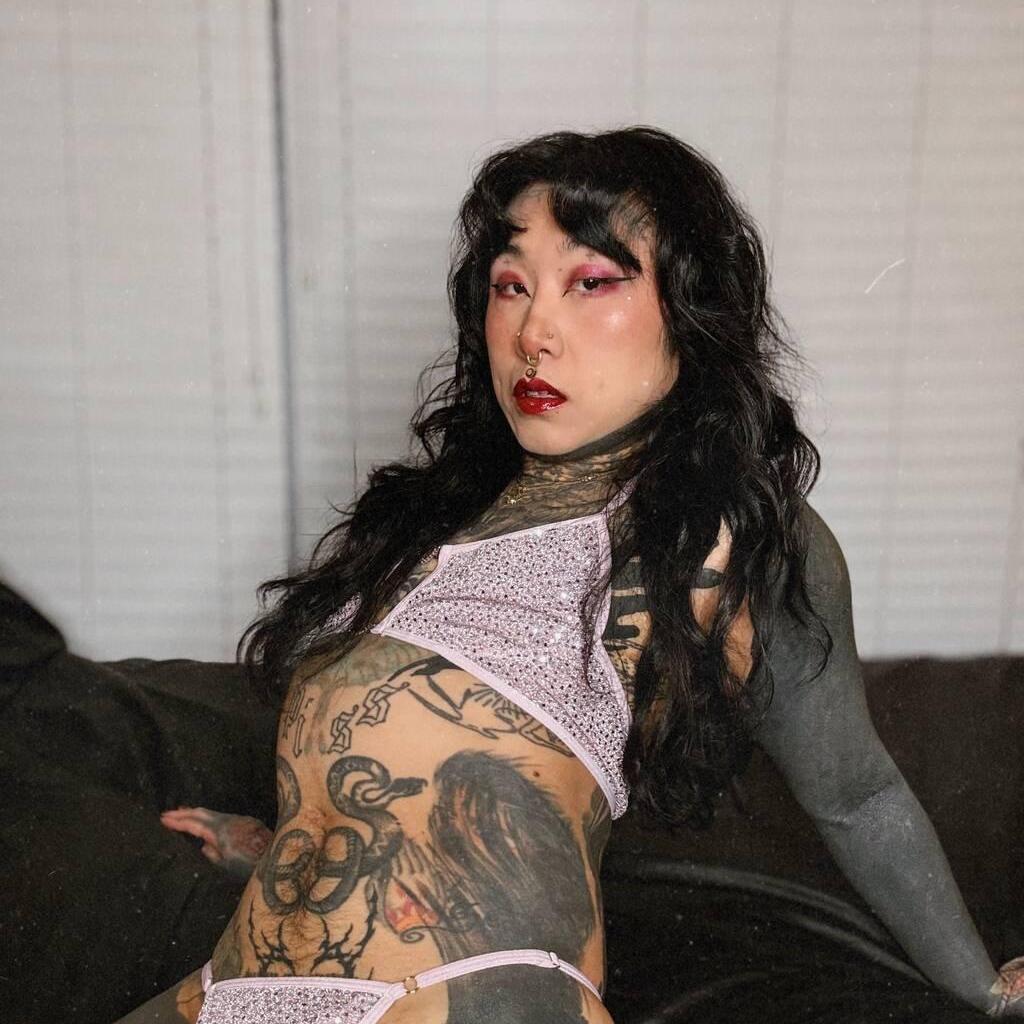 
                        Sif/ Goddess Yazmin
                     is Female Escorts. | Vancouver | British Columbia | Canada | canadatopescorts.com 