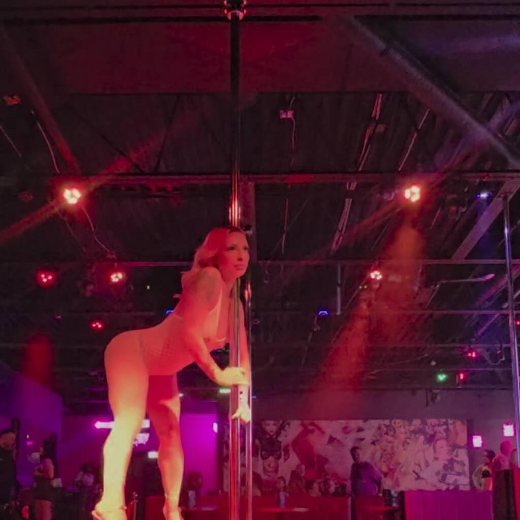 
                        Jenna
                     is Female Escorts. | Chatham | Ontario | Canada | canadatopescorts.com 