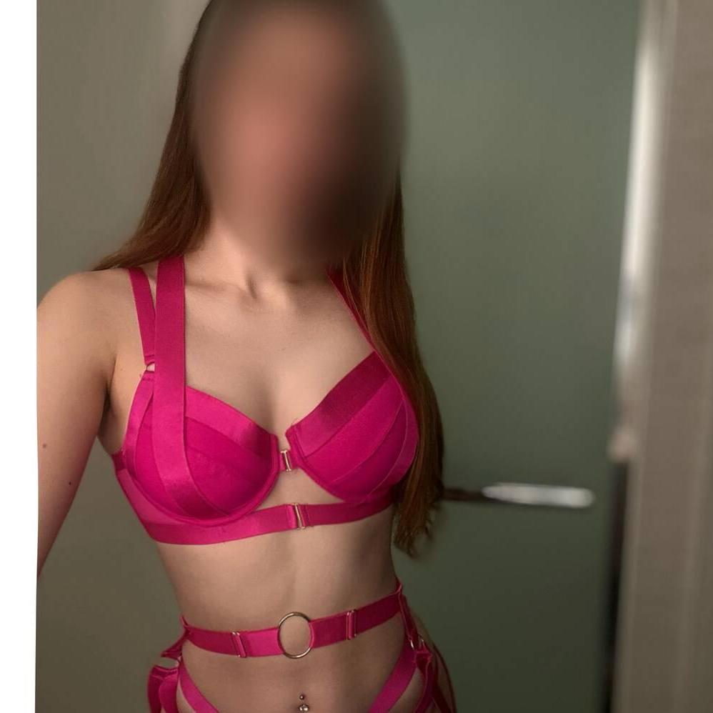 
                        Mia
                     is Female Escorts. | Kingston | Ontario | Canada | canadatopescorts.com 