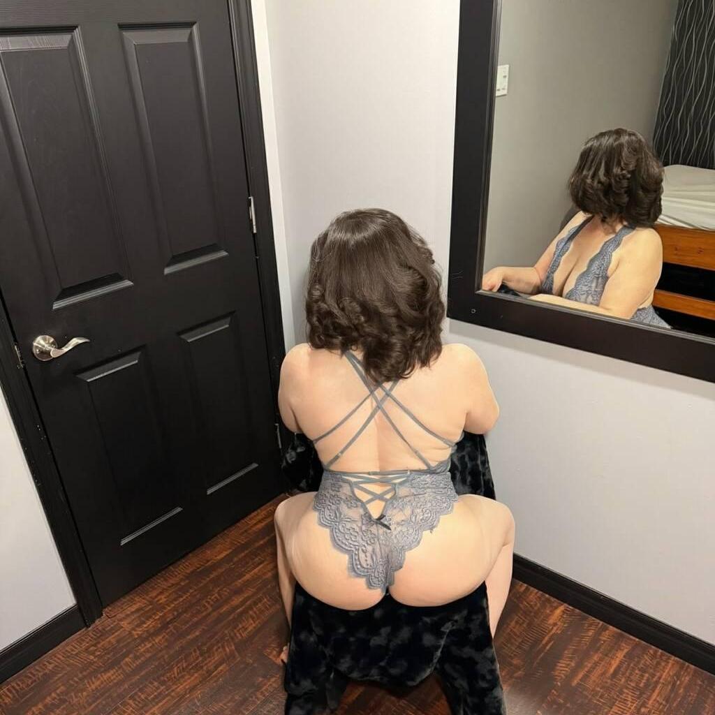 
                        Dara
                     is Female Escorts. | Niagara | Ontario | Canada | canadatopescorts.com 