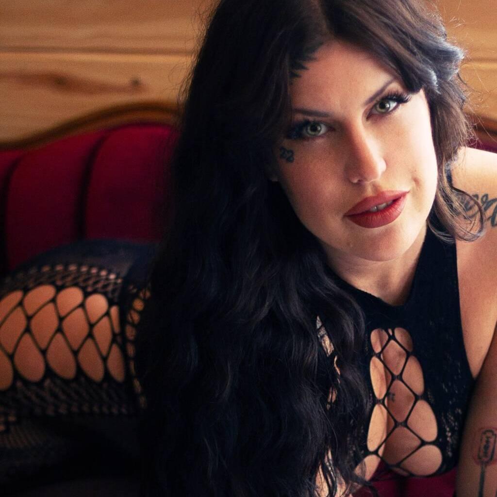 
                        Sabrina Chains
                     is Female Escorts. | Montreal | Quebec | Canada | canadatopescorts.com 