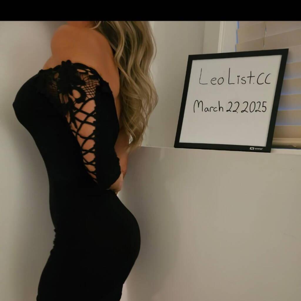 
                        Scarlette Rose
                     is Female Escorts. | Kelowna | British Columbia | Canada | canadatopescorts.com 