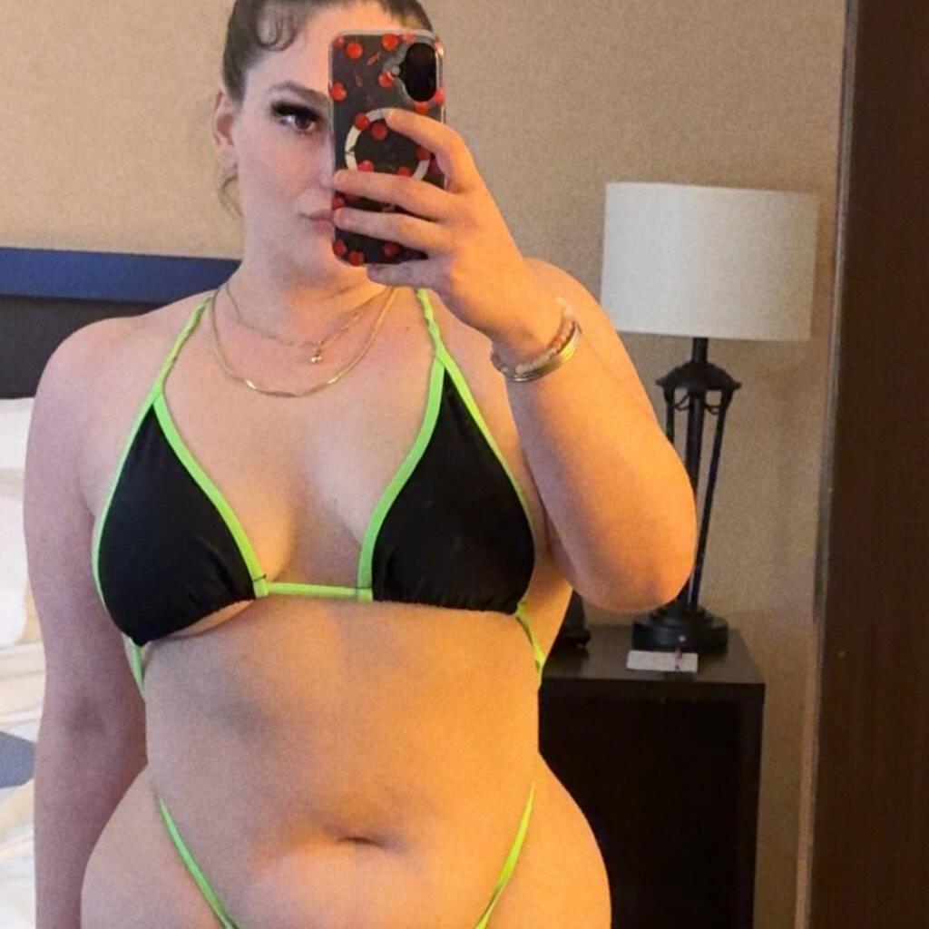 
                        Tiffany
                     is Female Escorts. | Toronto | Ontario | Canada | canadatopescorts.com 