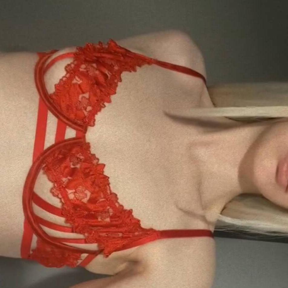 
                        ALICE
                     is Female Escorts. | Montreal | Quebec | Canada | canadatopescorts.com 