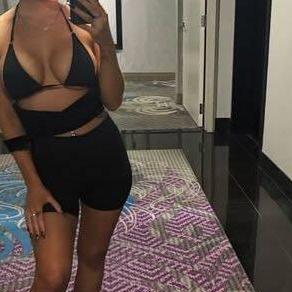 
                        Vicky
                     is Female Escorts. | Moncton | New Brunswick | Canada | canadatopescorts.com 