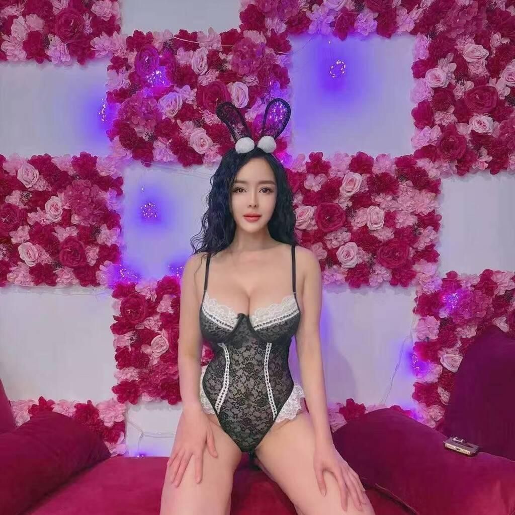 
                        Angela
                     is Female Escorts. | Niagara | Ontario | Canada | canadatopescorts.com 