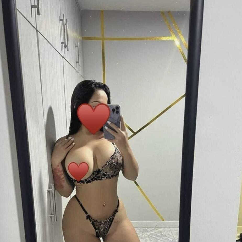 
                        Nina
                     is Female Escorts. | Regina | Saskatchewan | Canada | canadatopescorts.com 