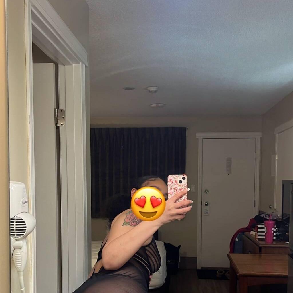 
                        Leena - NO DEPOSIT
                     is Female Escorts. | Fredericton | New Brunswick | Canada | canadatopescorts.com 