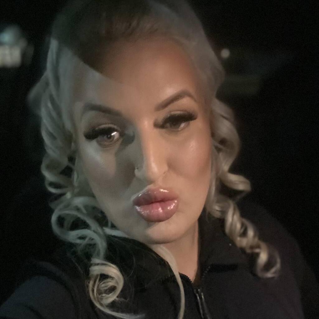 
                        EVAA ( 26 & 27 march )
                     is Female Escorts. | Saskatoon | Saskatchewan | Canada | canadatopescorts.com 