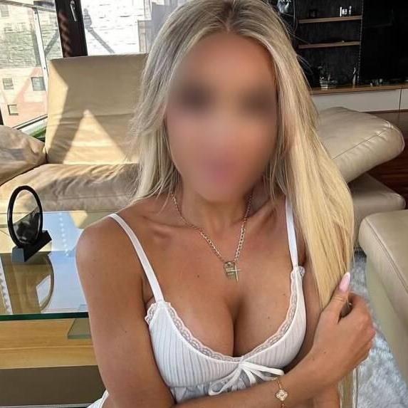 
                        New MARINA, KATYA , VIOLA
                     is Female Escorts. | Toronto | Ontario | Canada | canadatopescorts.com 