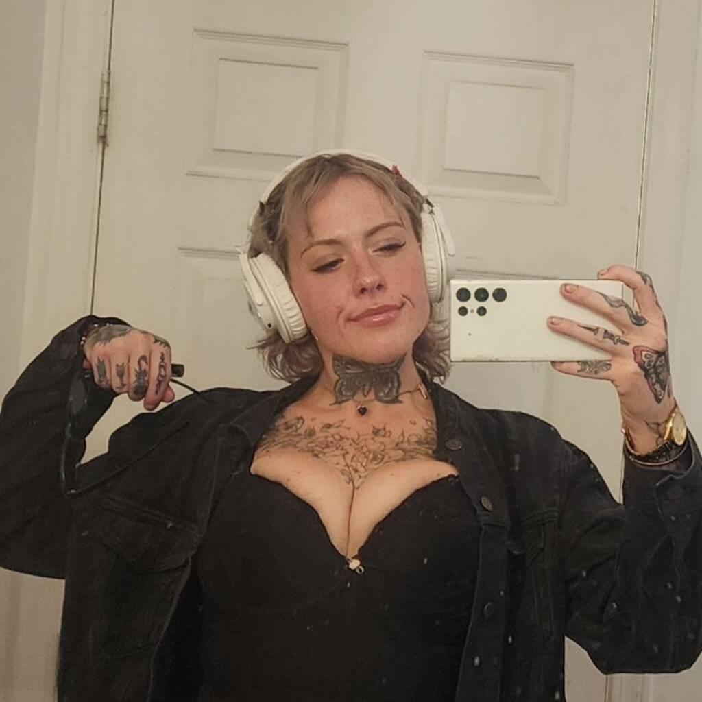 
                        Jamee
                     is Female Escorts. | Abbotsford | British Columbia | Canada | canadatopescorts.com 