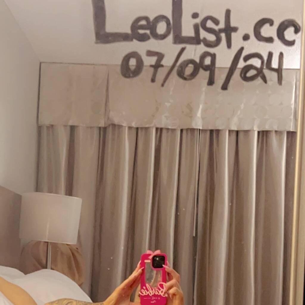 
                        Khloe
                     is Female Escorts. | Hamilton | Ontario | Canada | canadatopescorts.com 