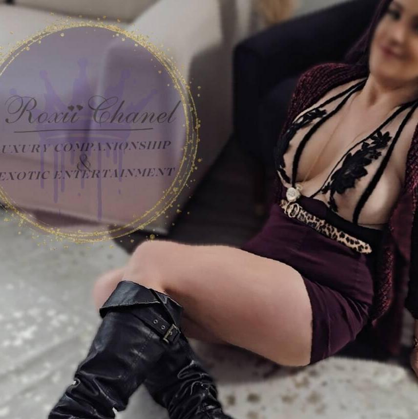 
                        Roxi chanel
                     is Female Escorts. | Saskatoon | Saskatchewan | Canada | canadatopescorts.com 