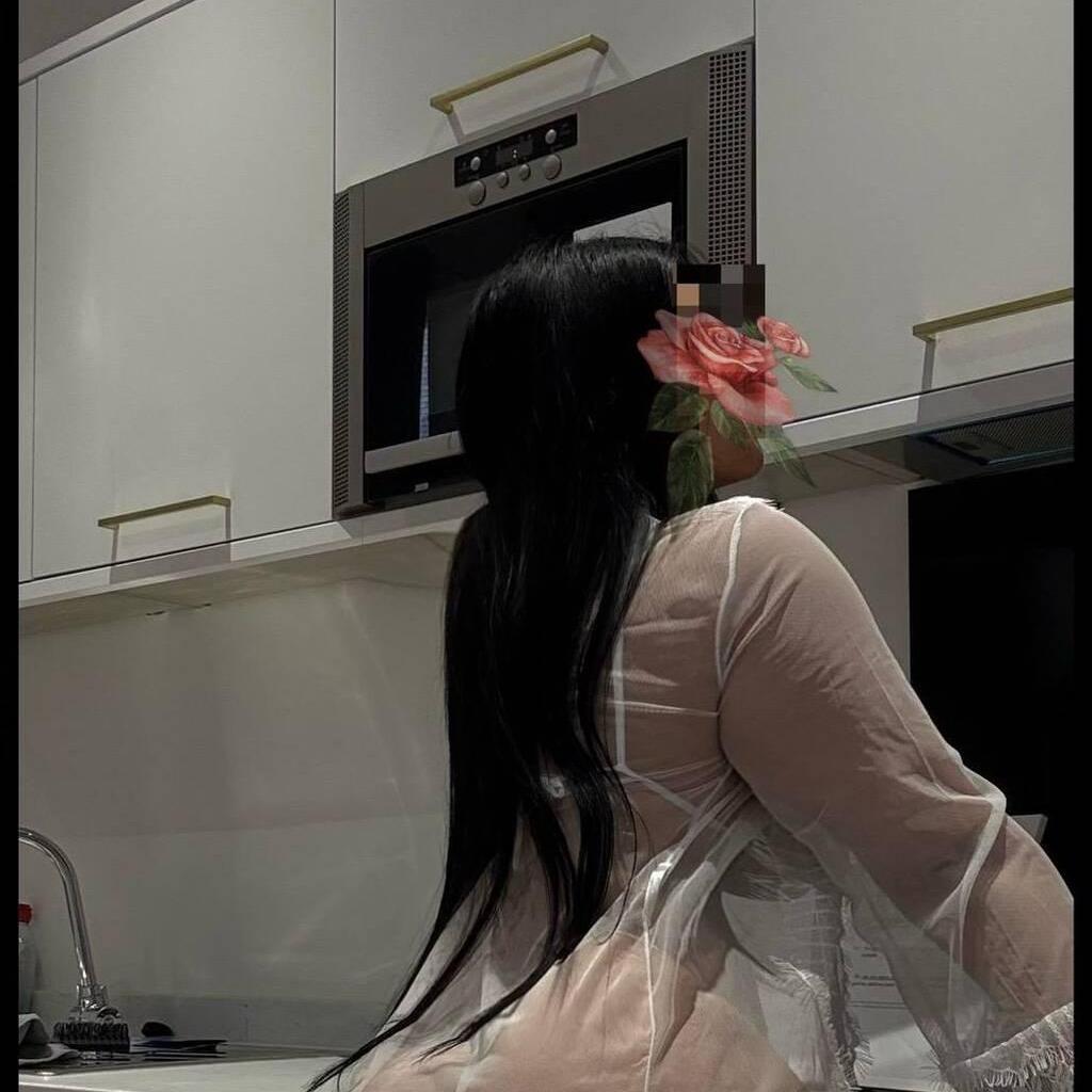 
                        Heleni
                     is Female Escorts. | Toronto | Ontario | Canada | canadatopescorts.com 