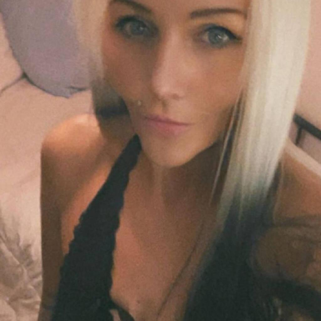 
                        Victoria
                     is Female Escorts. | Abbotsford | British Columbia | Canada | canadatopescorts.com 