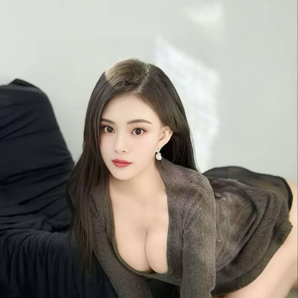 
                        Ava .Sophie.Tina.Chantell
                     is Female Escorts. | Toronto | Ontario | Canada | canadatopescorts.com 