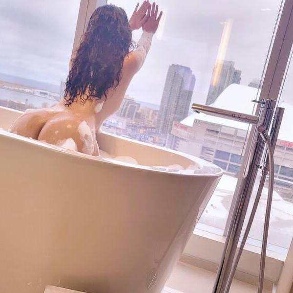 
                        Downtown-York & Harbour
                     is Female Escorts. | Toronto | Ontario | Canada | canadatopescorts.com 