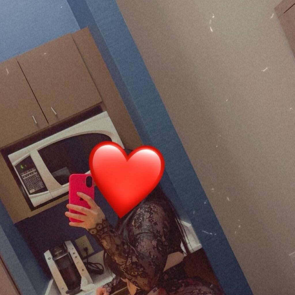 
                        Alyssa
                     is Female Escorts. | Edmonton | Alberta | Canada | canadatopescorts.com 