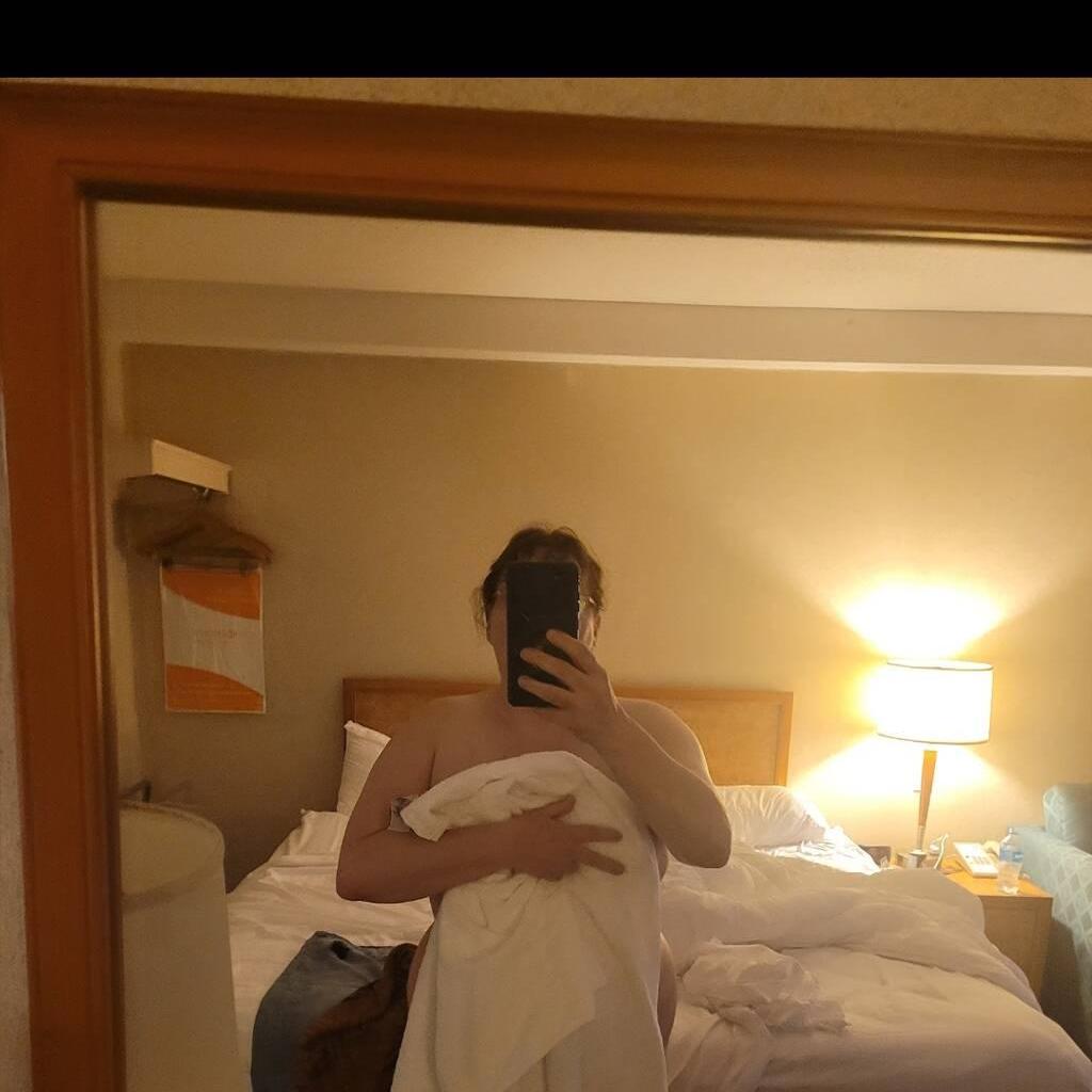 
                        Mary
                     is Female Escorts. | Fredericton | New Brunswick | Canada | canadatopescorts.com 