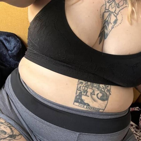 
                        Holly Darling
                     is Female Escorts. | Abbotsford | British Columbia | Canada | canadatopescorts.com 