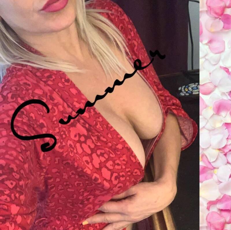 
                        Summer
                     is Female Escorts. | Sherbrooke | Quebec | Canada | canadatopescorts.com 