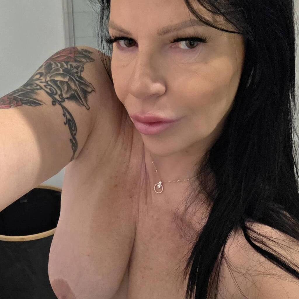 
                        Lolliqueen69
                     is Female Escorts. | Trois Rivieres | Quebec | Canada | canadatopescorts.com 