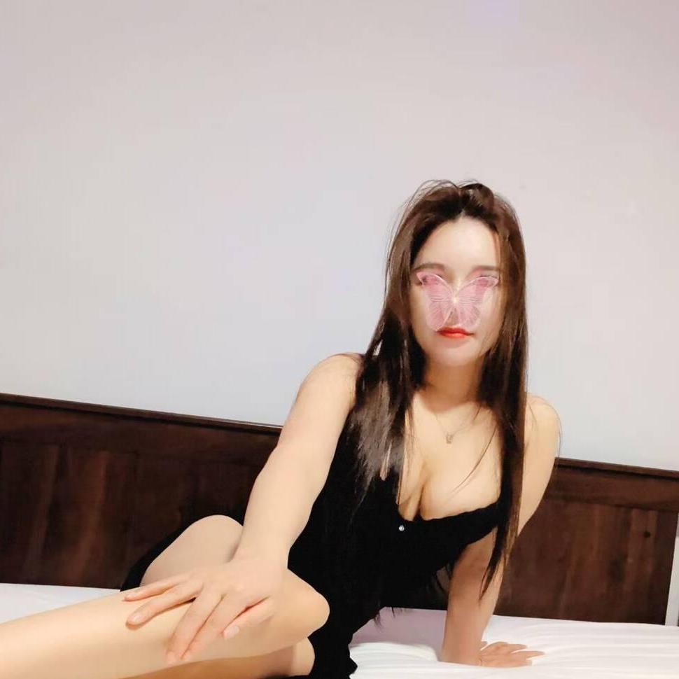 
                        Jelly
                     is Female Escorts. | Kelowna | British Columbia | Canada | canadatopescorts.com 