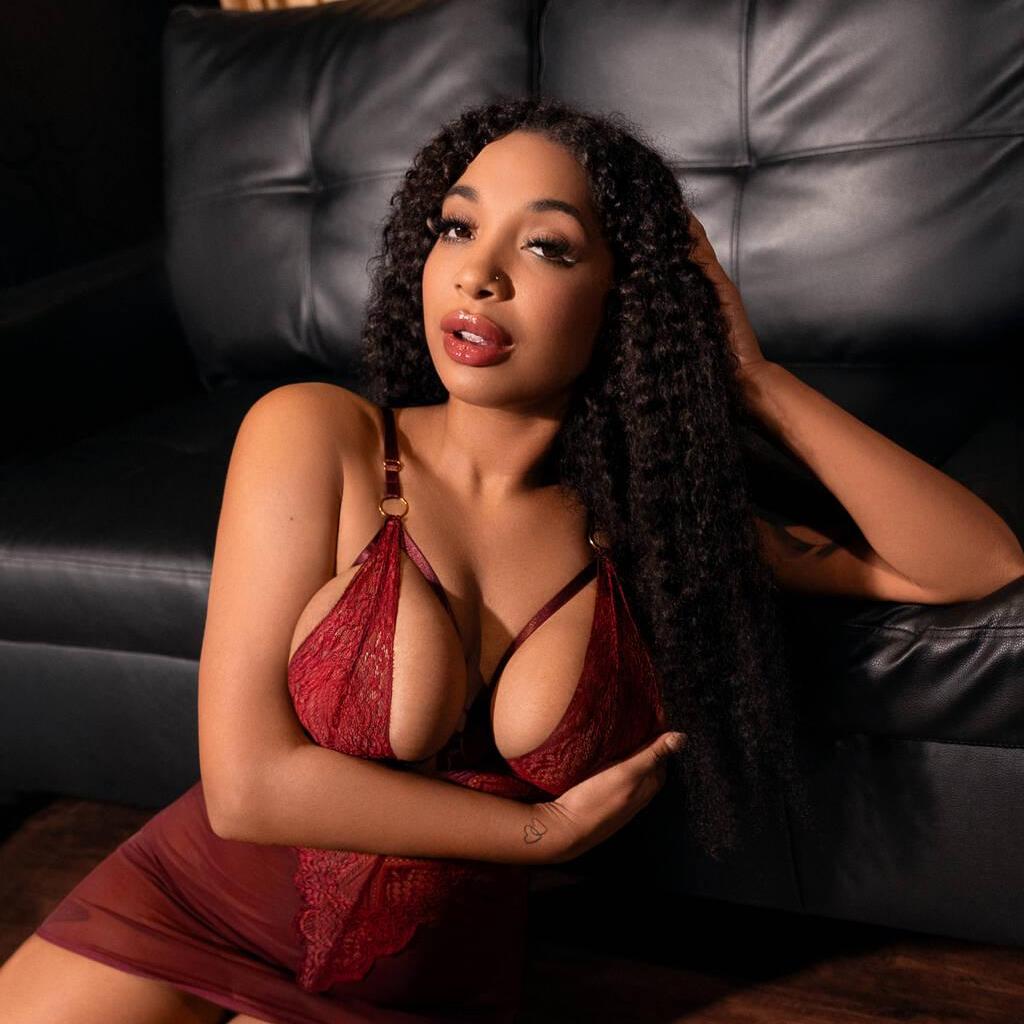 
                        Britany Bunnyy
                     is Female Escorts. | Montreal | Quebec | Canada | canadatopescorts.com 