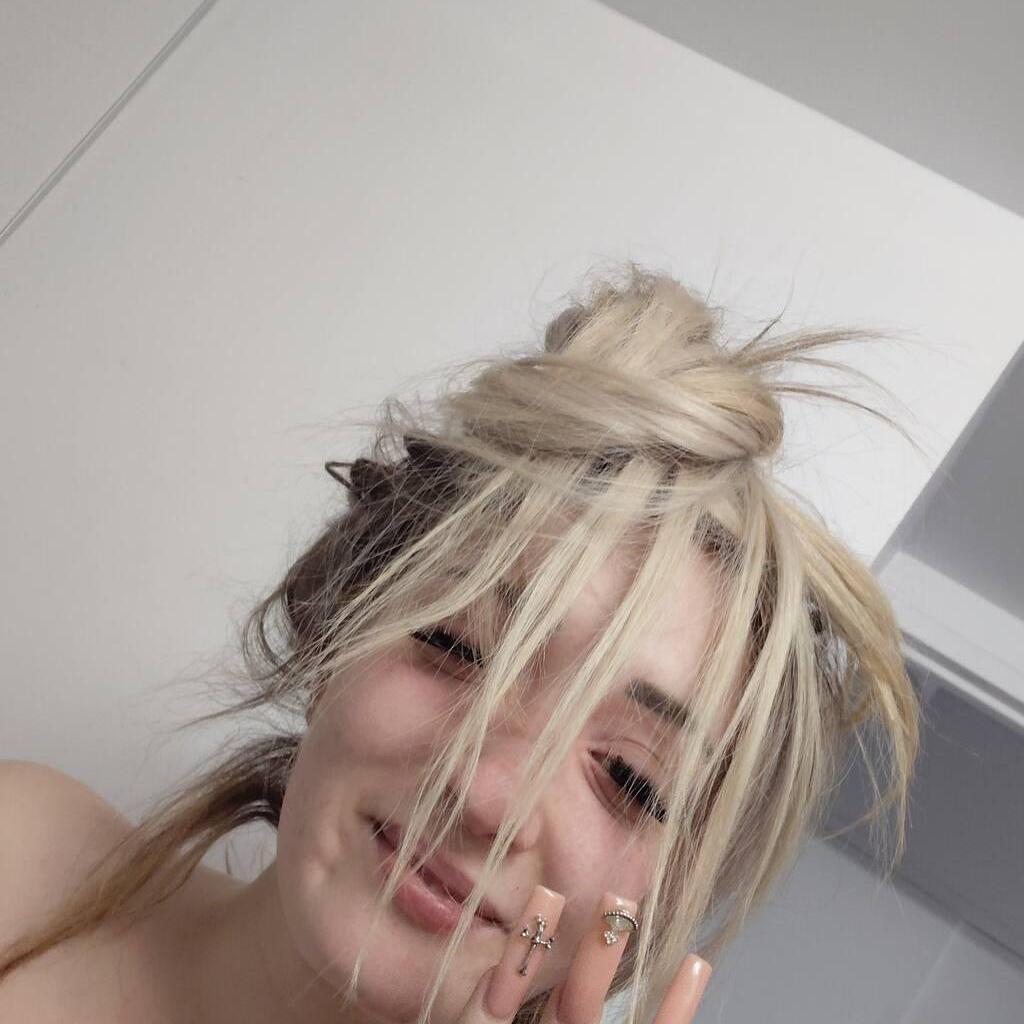
                        Carly
                     is Female Escorts. | Montreal | Quebec | Canada | canadatopescorts.com 