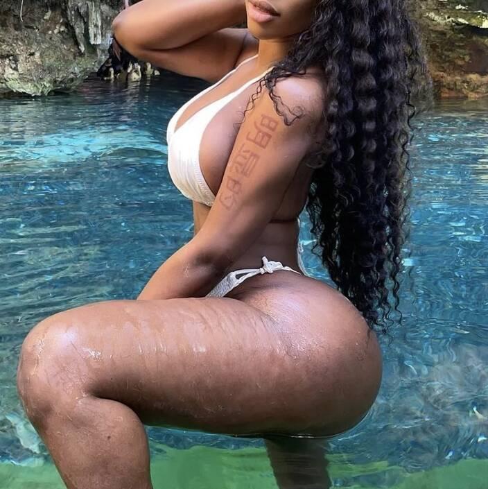 
                        Skye
                     is Female Escorts. | Calgary | Alberta | Canada | canadatopescorts.com 