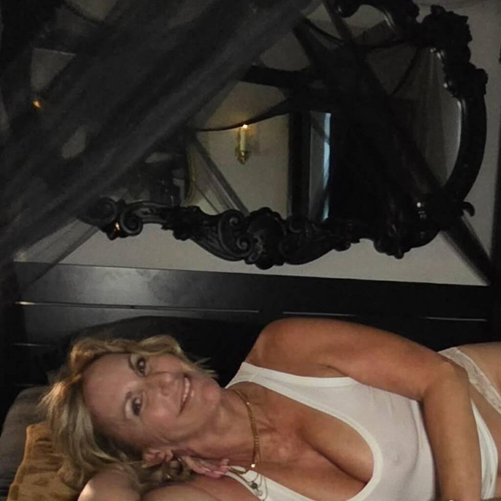 
                        Gourmande Leela Sinclair
                     is Female Escorts. | Montreal | Quebec | Canada | canadatopescorts.com 