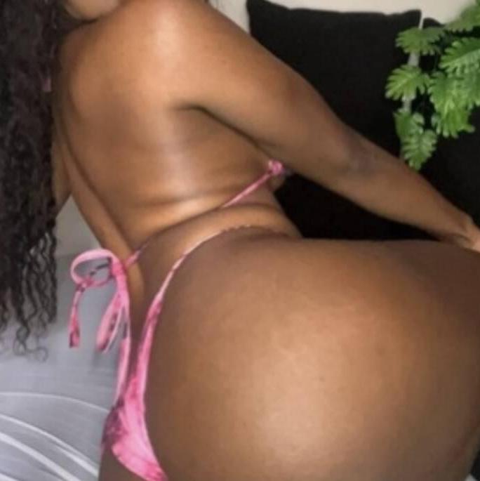 
                        Gina ( No Deposit)
                     is Female Escorts. | Grande Prairie | Alberta | Canada | canadatopescorts.com 