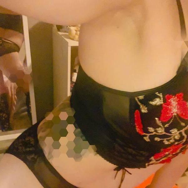 
                        Sky
                     is Female Escorts. | Fredericton | New Brunswick | Canada | canadatopescorts.com 