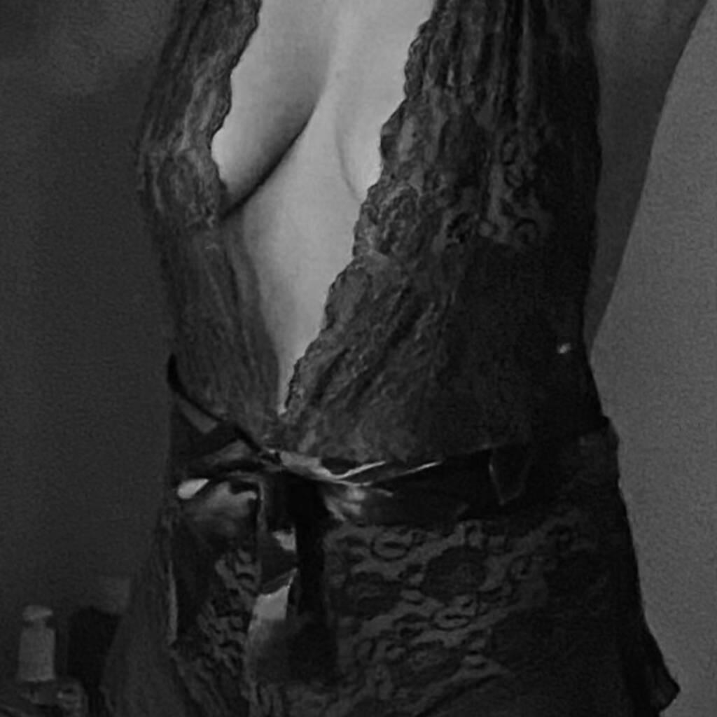 
                        Tanzy
                     is Female Escorts. | Abbotsford | British Columbia | Canada | canadatopescorts.com 