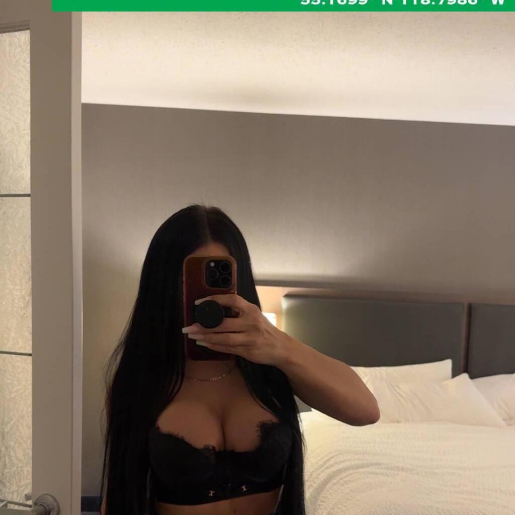 
                        French Bombshell Keissy
                     is Female Escorts. | Skeena | British Columbia | Canada | canadatopescorts.com 